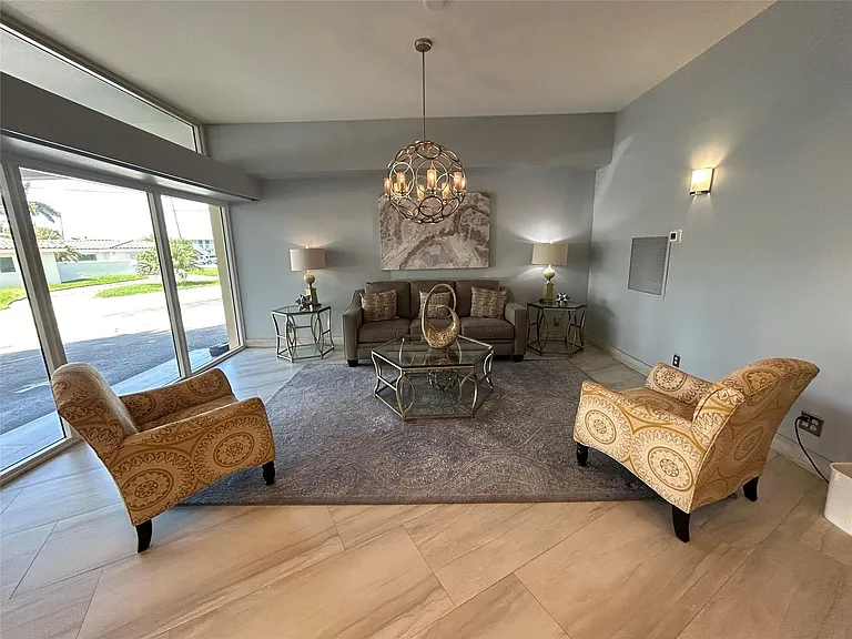 1200 Hibiscus Ave #702 — Photo 5