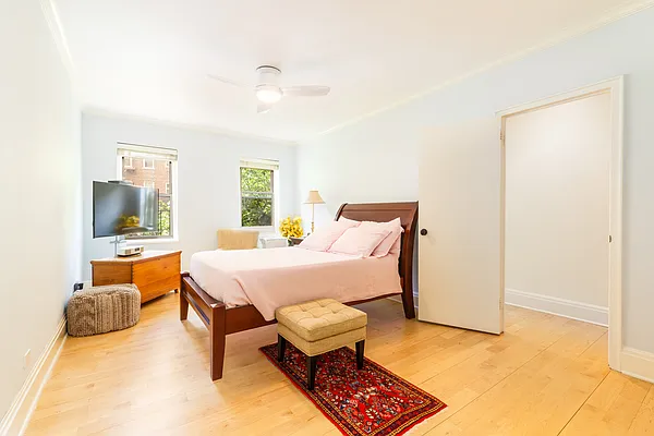 Sold by Compass | media 16