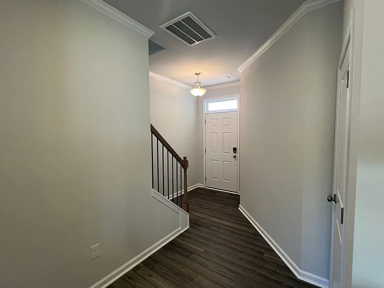 321 Glacier Lake Dr — Photo 3