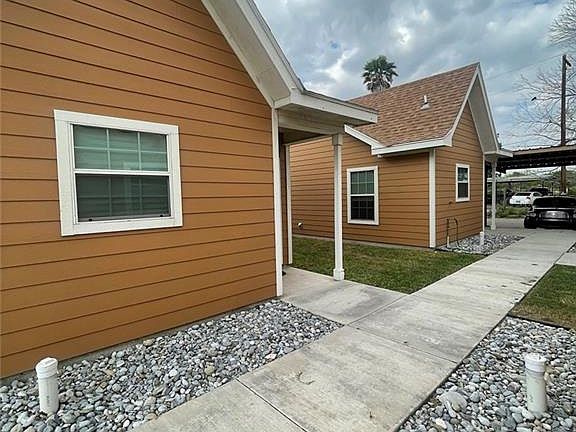 4th image of 1419 Quitaca Dr