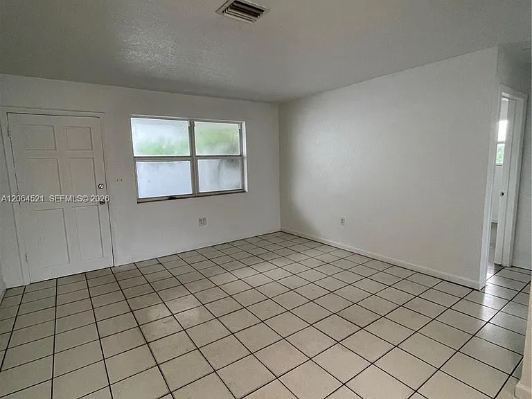 1243 NW 61st St #3 — Photo 1