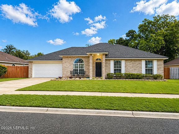 2nd image of 3109 GROVELAND Drive