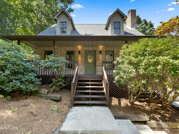 208 Chestnutview Dr, Kingston, TN 37763