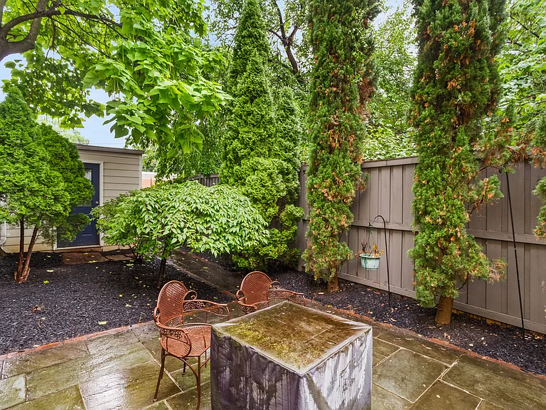315 13th St SE — Photo 34