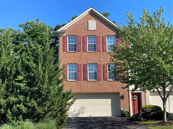 132 Horizon Dr, Monroeville, PA 15146