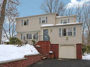 85 Passaic Ave, Summit, NJ 07901