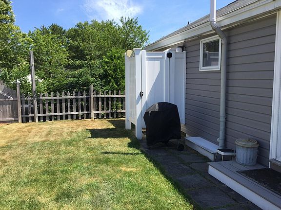 3rd image of 91 Glendon Road #91