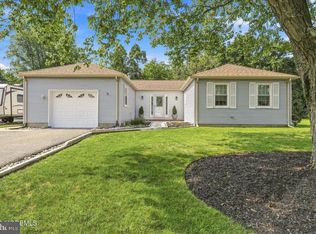 113 Driftwood Ln, Lanoka Harbor, NJ 08734