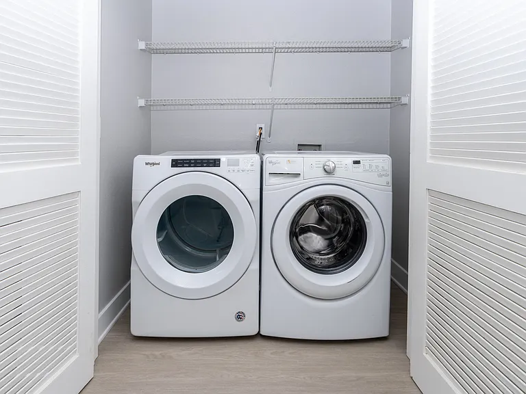 Paladia Luxury Apartments — Photo 164