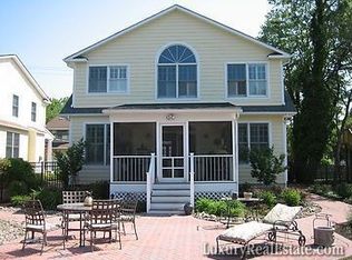 536 2nd St, Annapolis, MD 21403