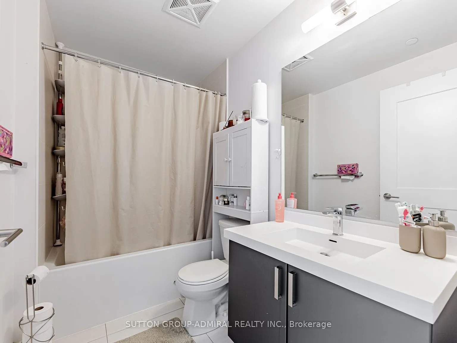 2 bed, $2,350 — Photo 4