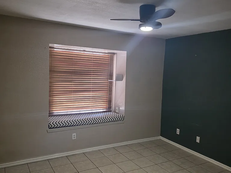 12013 Spire Terrace Dr — Photo 10