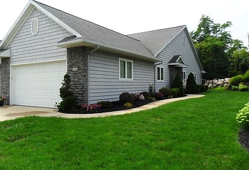 2nd image of 776 N Hidden Harbor Dr