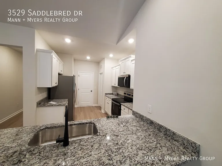 3529 Saddlebred Dr — Photo 13