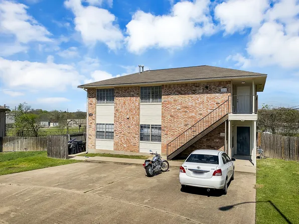 1206 Vinyard Ct, College Station, TX 77840