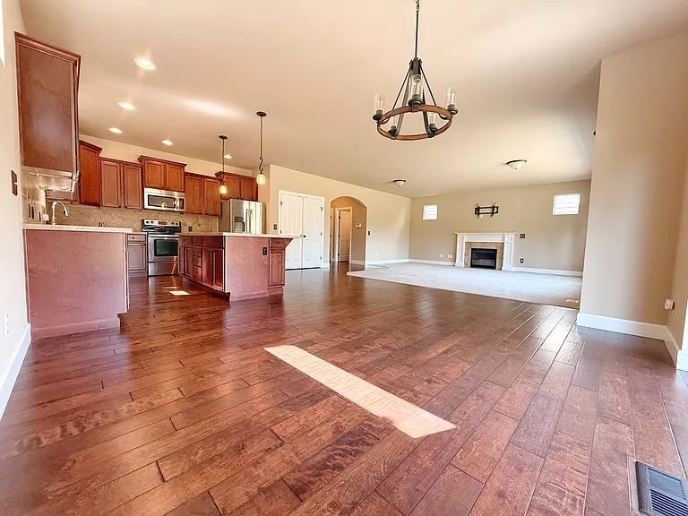 Open style layout.