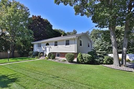 1st image of 46 Catherine Dr