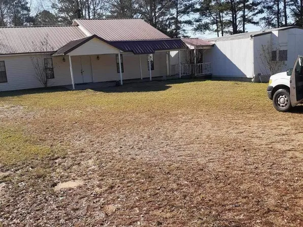 109 Mamies Dr, Mount Olive, MS 39119