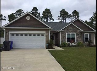 49 Edinburgh Dr, Shallotte, NC 28470