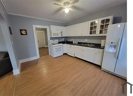 3 bed, 1000 sqft, $1,825 — Photo 4