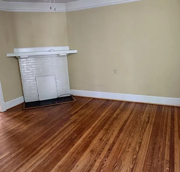 509 E Damon Ave — Photo 2