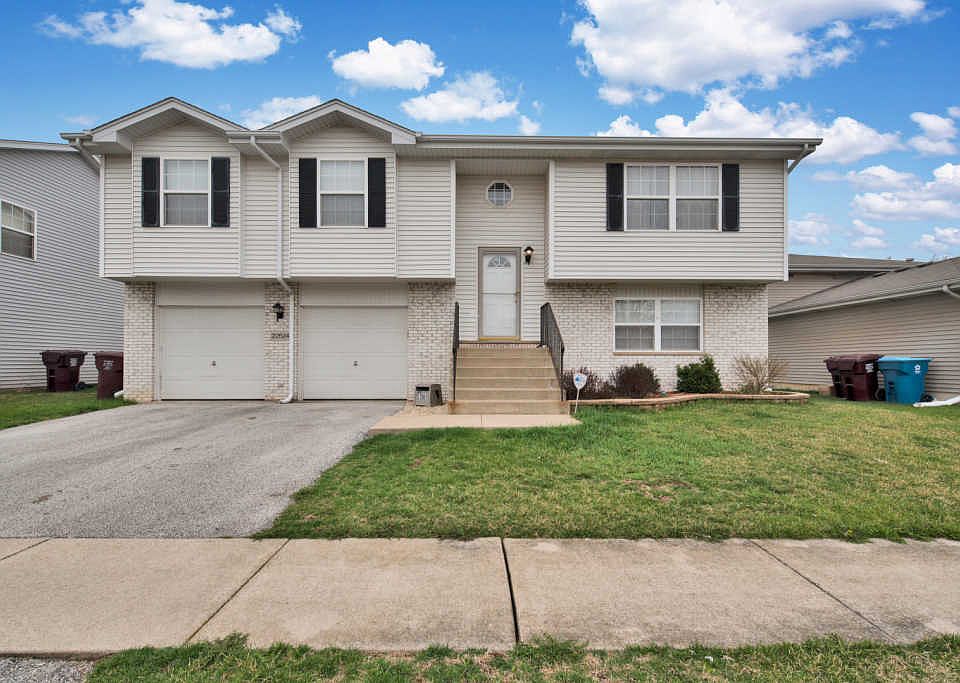 1st image of 22524 Plum Creek Dr