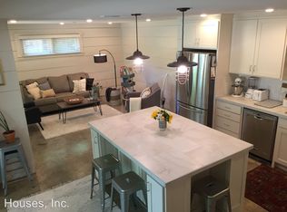 152 N Oklahoma Way, Fayetteville, AR 72701
