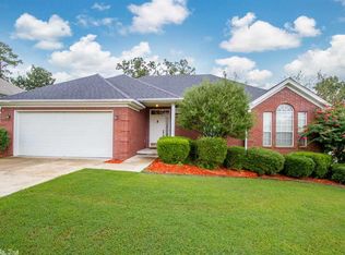 143 Miramar Dr, Maumelle, AR 72113