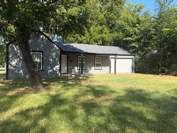 966 20th St SE, Paris, TX 75460