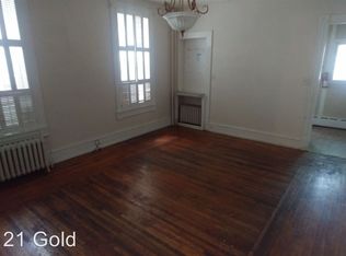 408 Green Ter APT 1, Reading, PA 19601