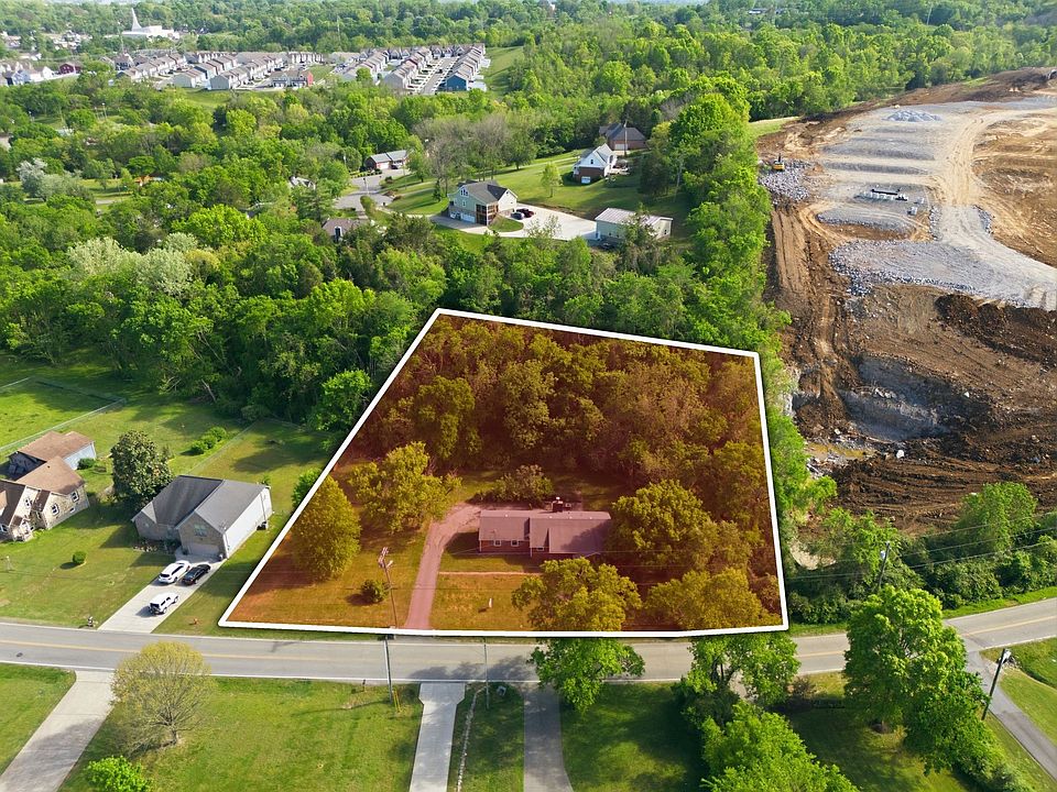 1st image of 334 Moncrief Ave