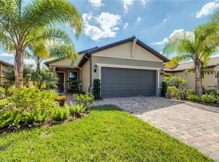 10921 Clarendon St, Fort Myers, FL 33913
