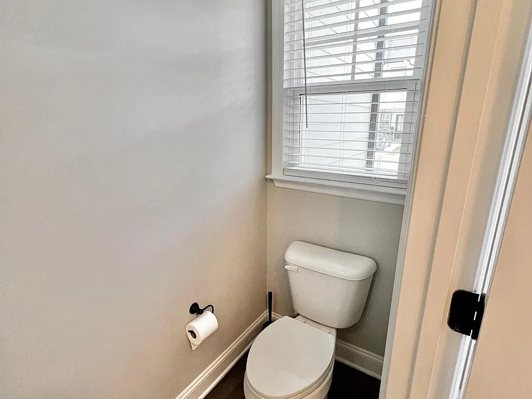 146 Canton Park Ave — Photo 4