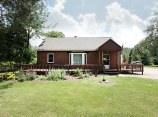 3881 Royalton Rd, North Royalton, OH 44133