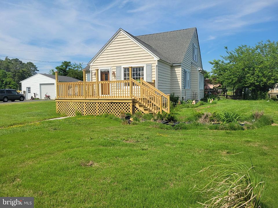 1st image of 2537 Old House Point Rd