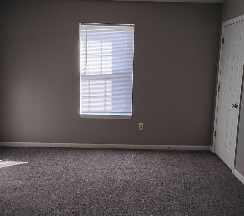 2nd image of 60 Bridgewater Ct #Bw-60-24