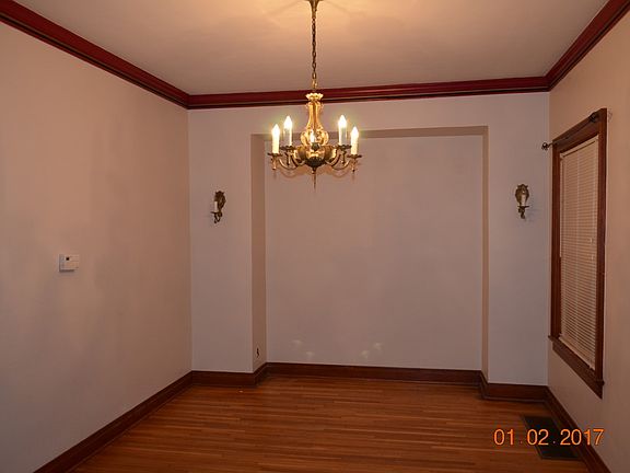 4th image of 1424 Lowell Ave
