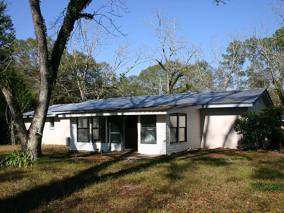 3rd image of 115 Lisenby Dr