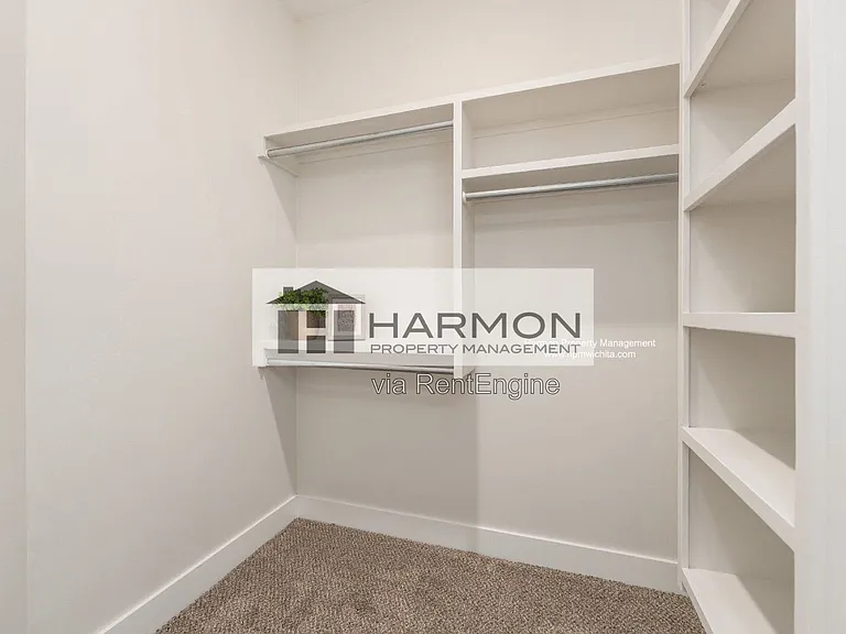 2112 N Reece Rd — Photo 9