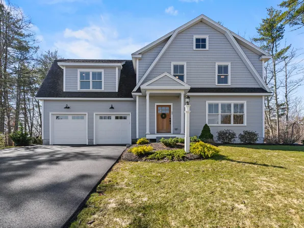 33 S Ridge Road, Falmouth, ME 04105