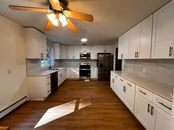 463 Church Rd, Albany, NY 12203