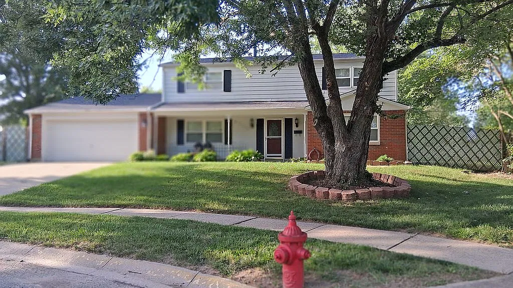 Property main image
