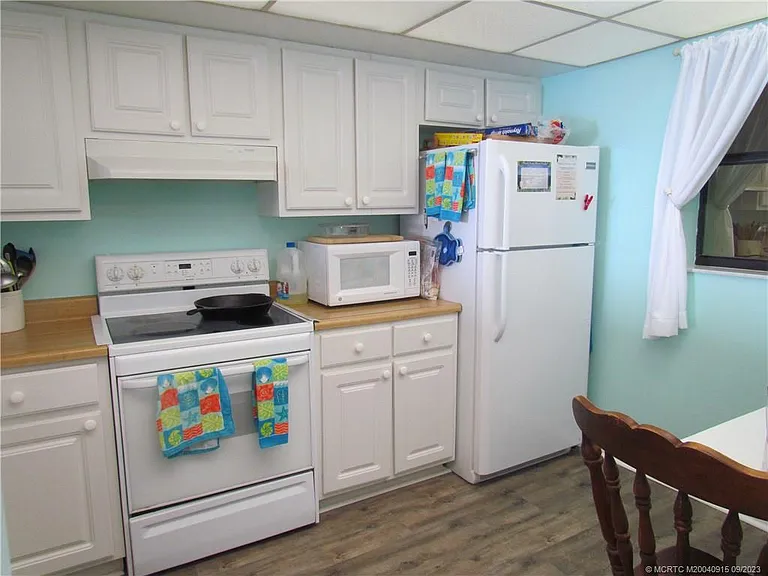 9400 S Ocean Dr #504B — Photo 12