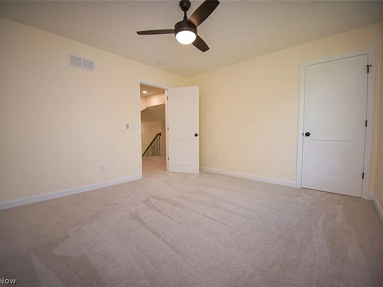 263 Cardinal Dr — Photo 37
