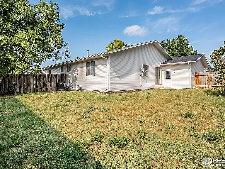 505 46th Avenue Way — Photo 31