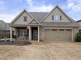5900 Foxdale Loop, Southaven, MS 38672
