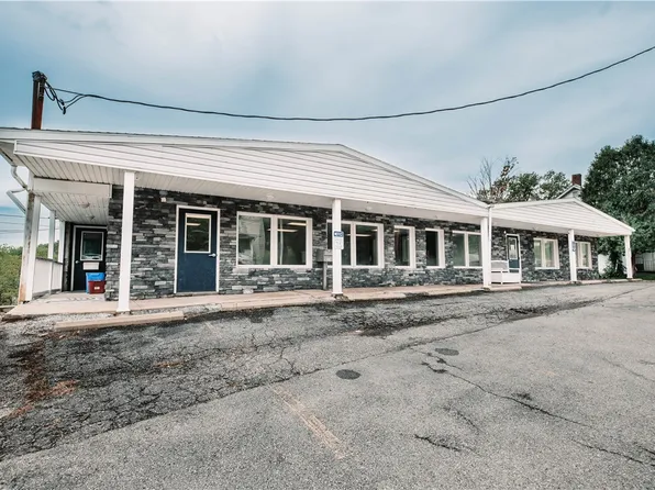 1630 Philadelphia St, Indiana, PA 15701