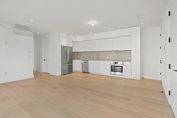 Sold by Compass | media 6