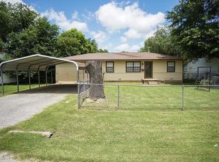 5379 W 1st St, Tulsa, OK 74127