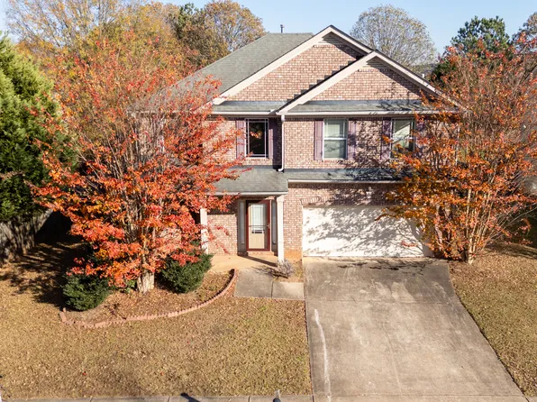 1281 Heartwood Ave, McDonough, GA 30253